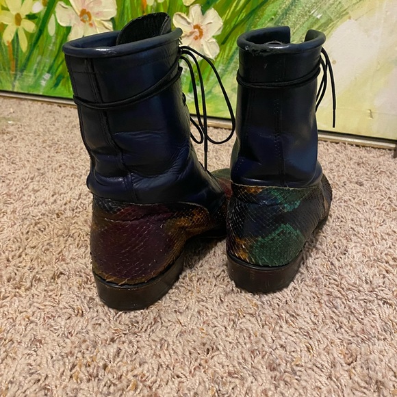 Dan post size 6 1/2 snakeskin - Picture 3 of 5